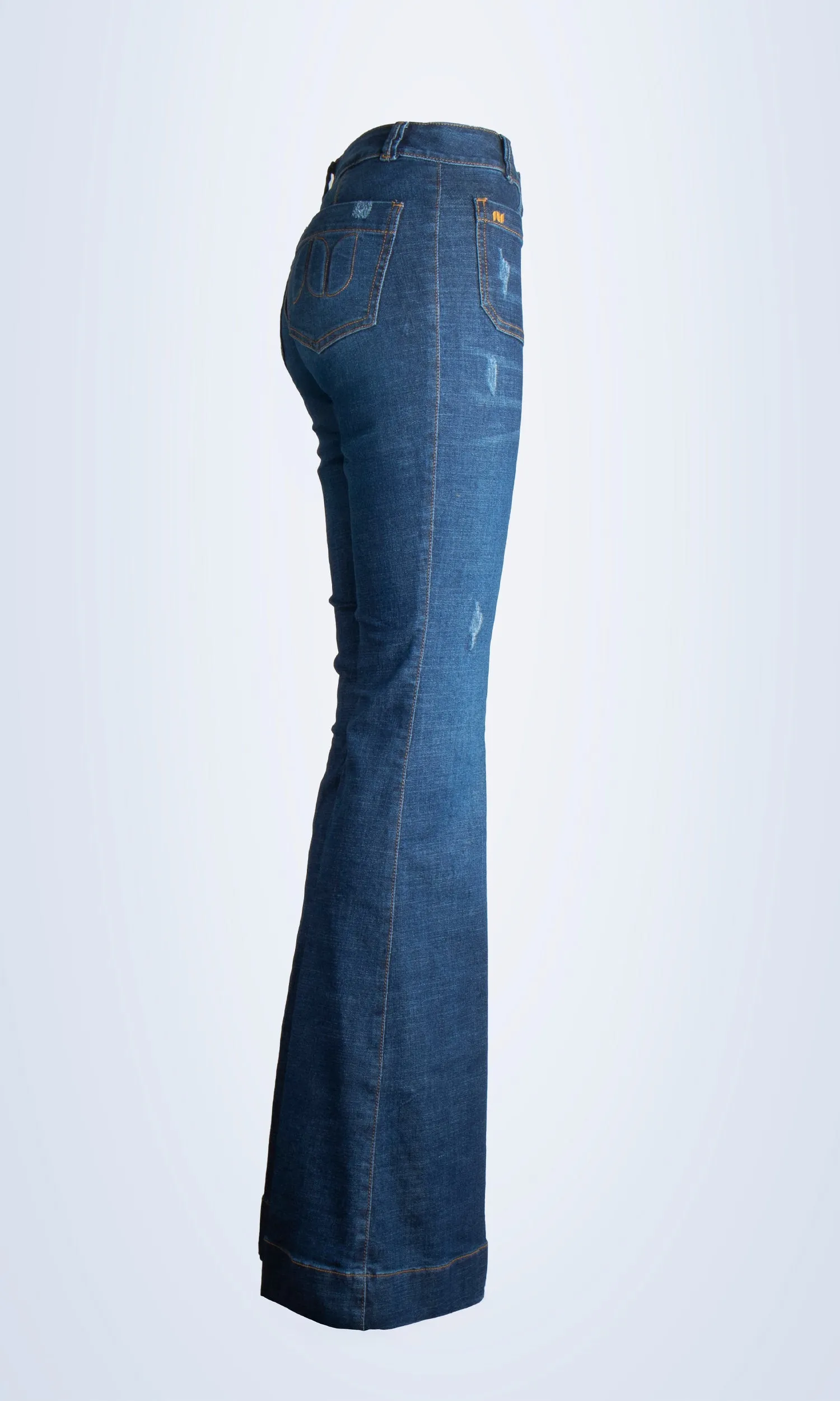 DOYENNE JEAN DISTRESSED WASH